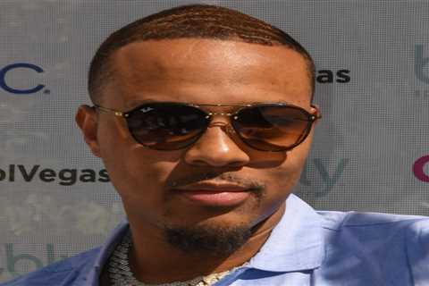 Bow Wow ends his music career with the release of the last album on Death Row Records