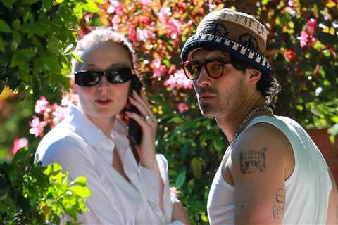 Joe Jonas and Sophie Turner take an afternoon stroll in Beverly Hills