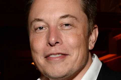 World’s richest man Elon Musk reveals he doesn’t own a home and explains where he currently lives