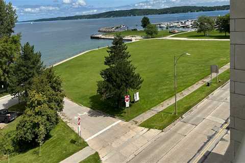 The Impact of Local Organizations on Documentary Film Production in Lincoln Park, Michigan: A..